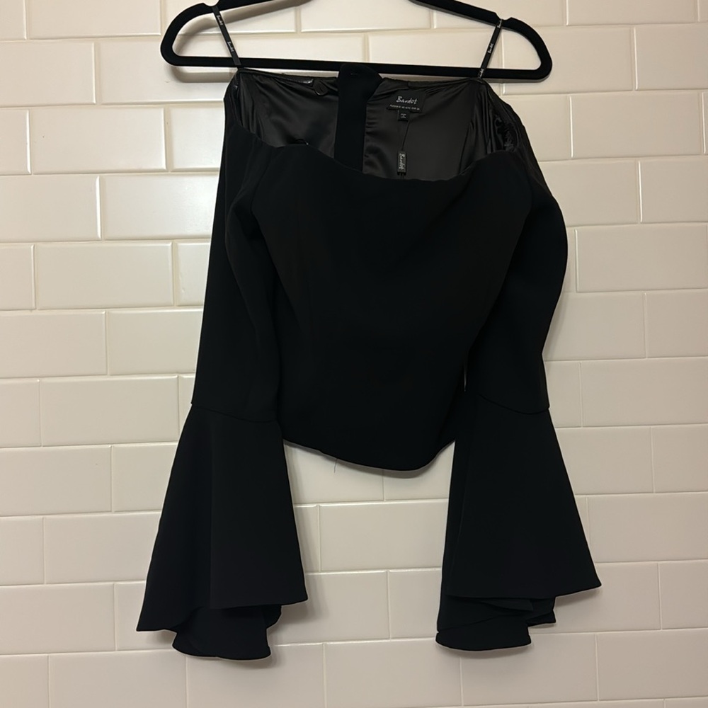 Bardot Solange bell sleeve off the shoulder XS - Picture 3 of 5